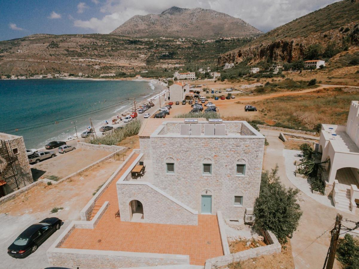 George Seafront Suites Néon Oítilon Eksteriør bilde